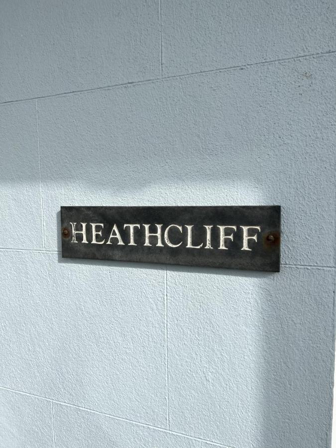 Heathcliff - 5 Bedroom House In Town Centre Tenby Zewnętrze zdjęcie